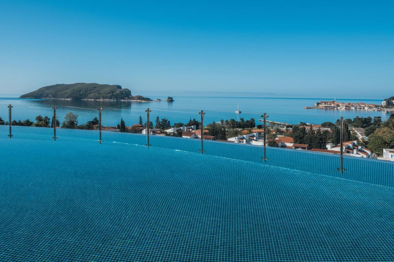 Hotel Iberostar Slavija Budua Esterno foto View of the island